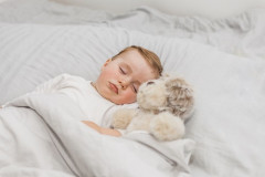 Sommeil de bébé : le guide complet